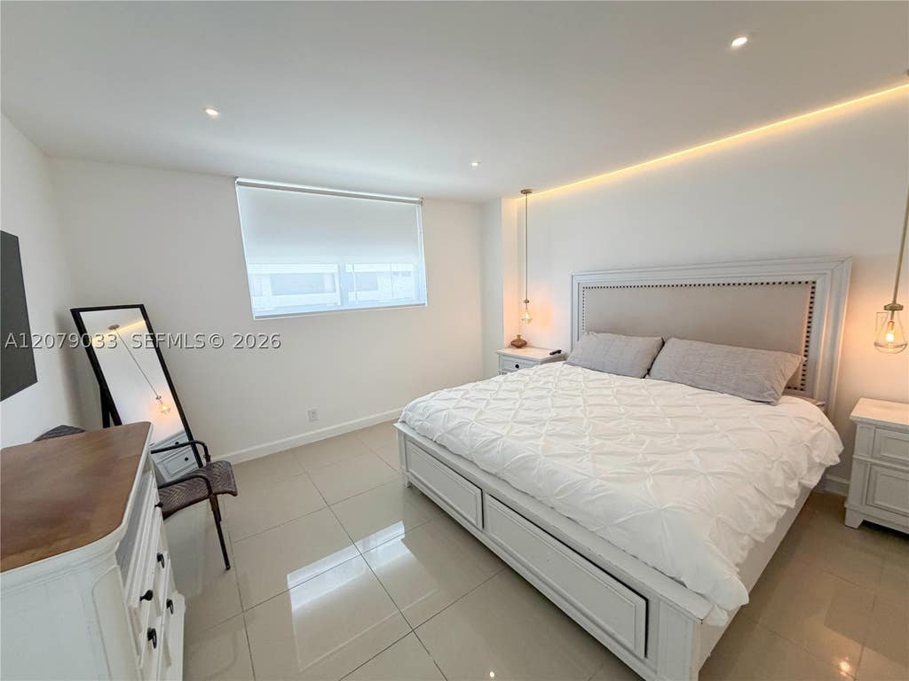 Photo of 4001 S Ocean Dr #11J, Hollywood, FL 33019 (MLS # A12079033)
