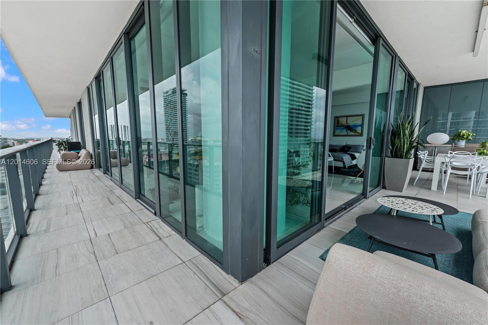 GRAN PARAISO CONDO - Residential