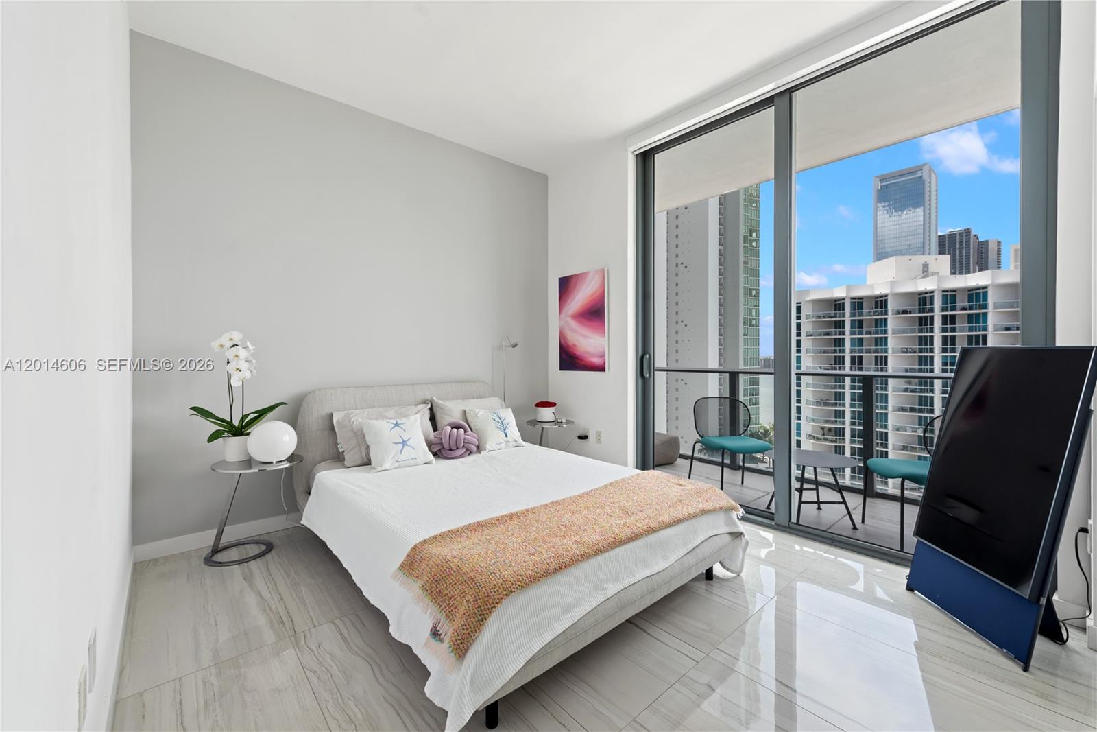GRAN PARAISO CONDO - Residential