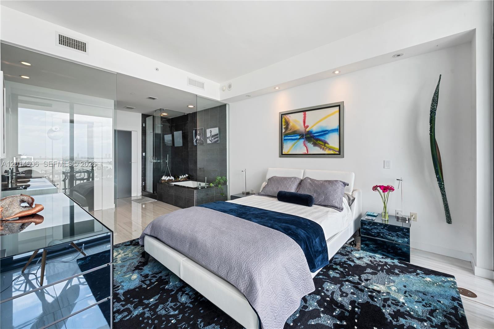 GRAN PARAISO CONDO - Residential