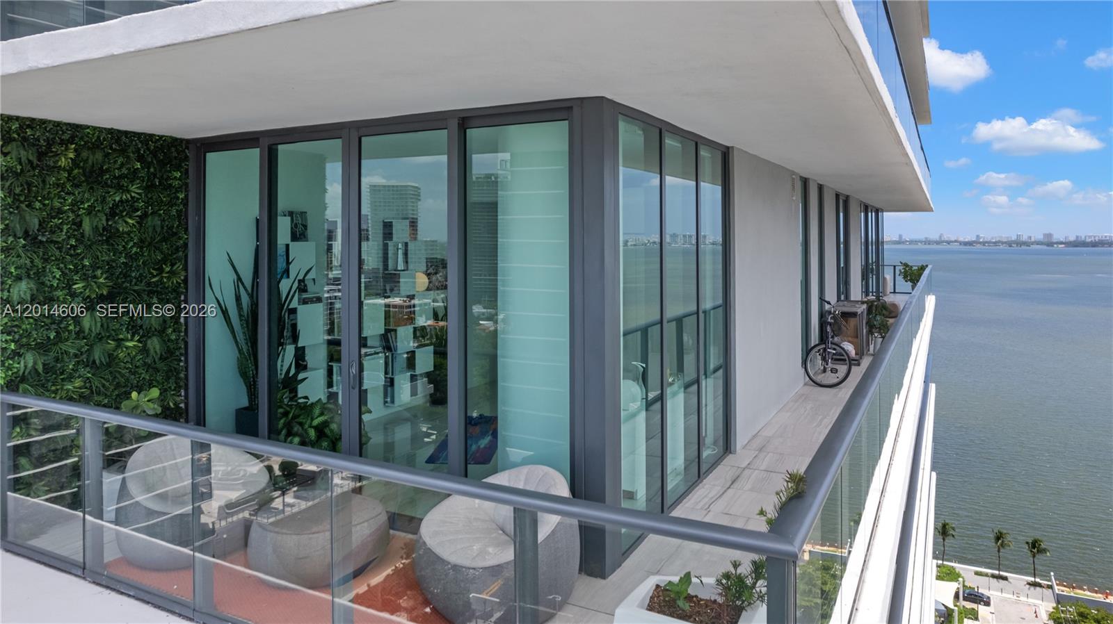 GRAN PARAISO CONDO - Residential