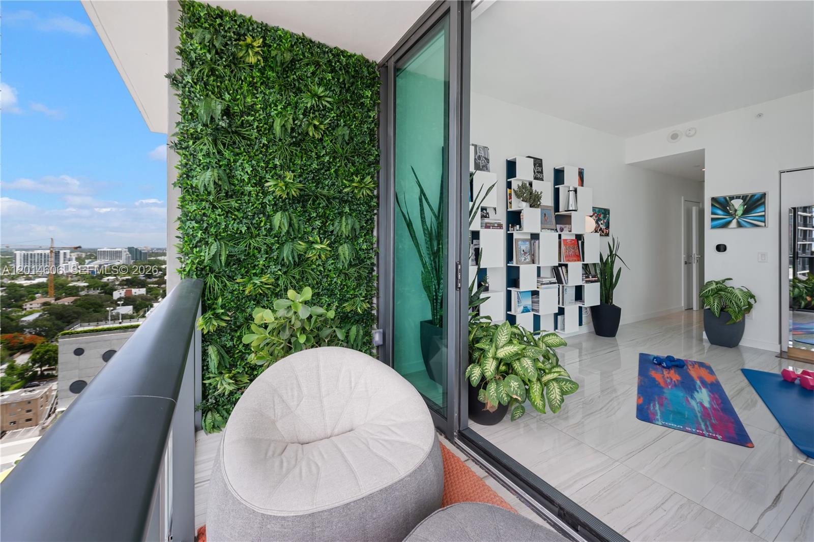 GRAN PARAISO CONDO - Residential
