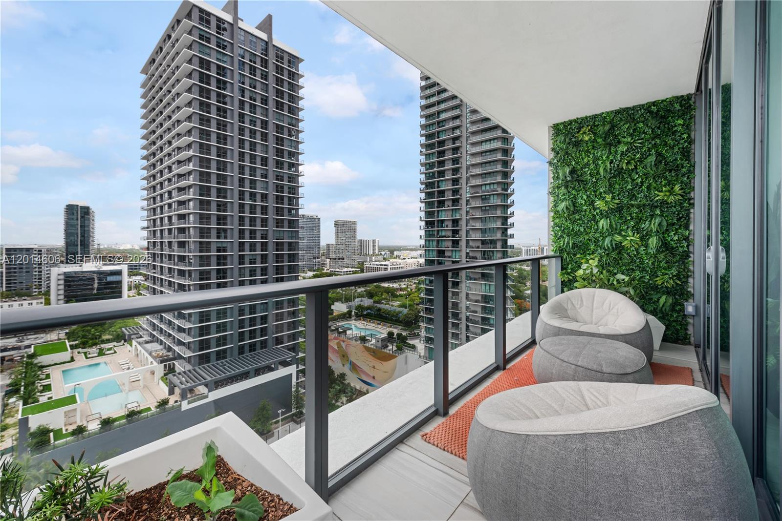 GRAN PARAISO CONDO - Residential