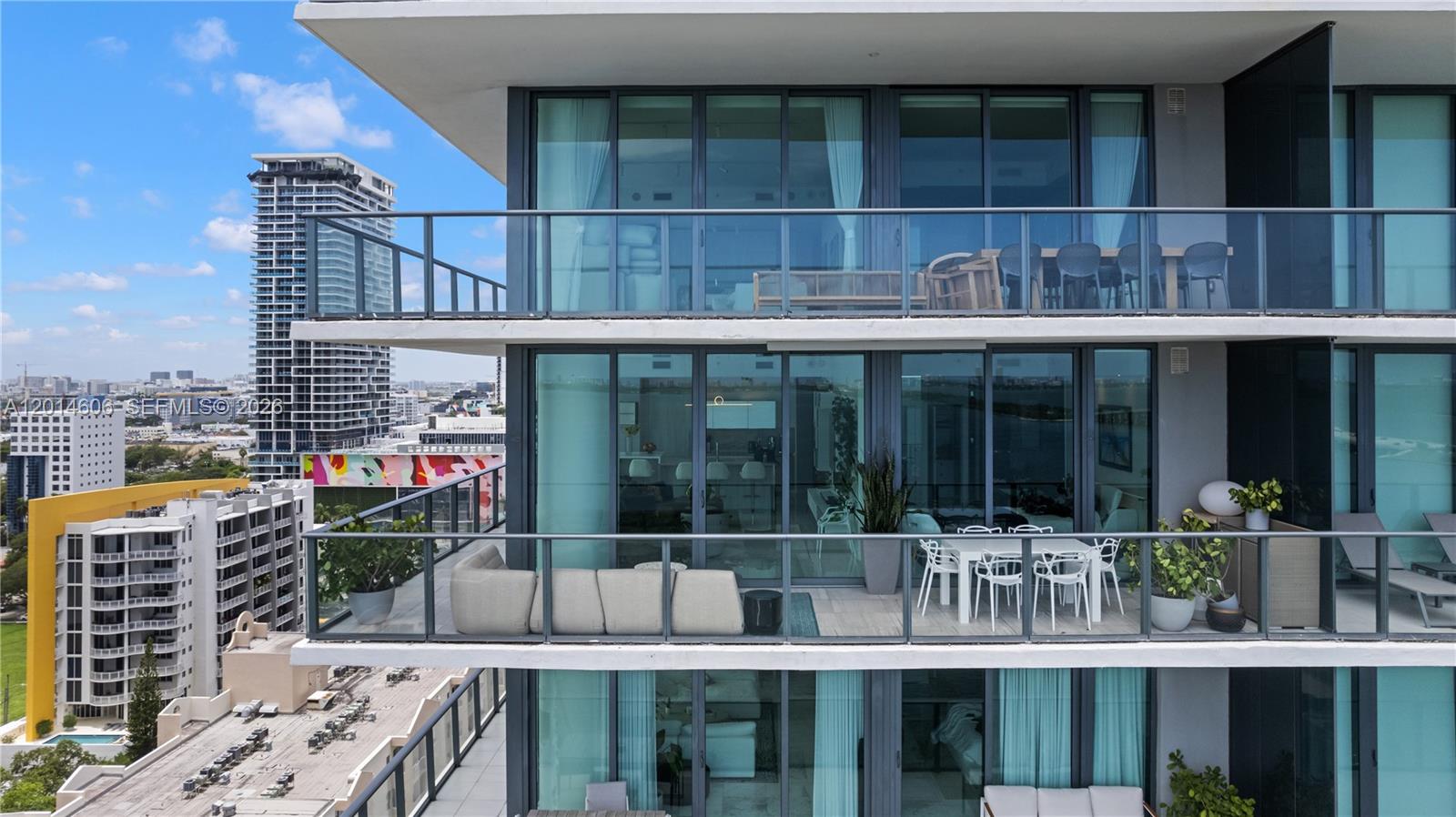 GRAN PARAISO CONDO - Residential