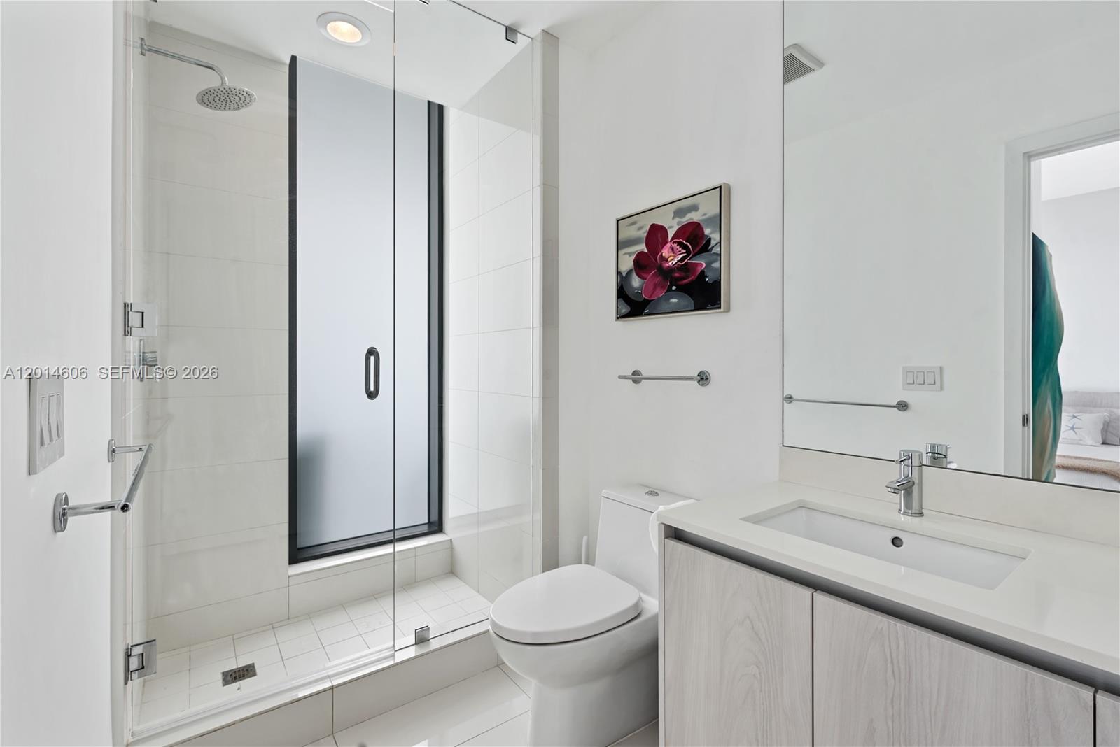 GRAN PARAISO CONDO - Residential