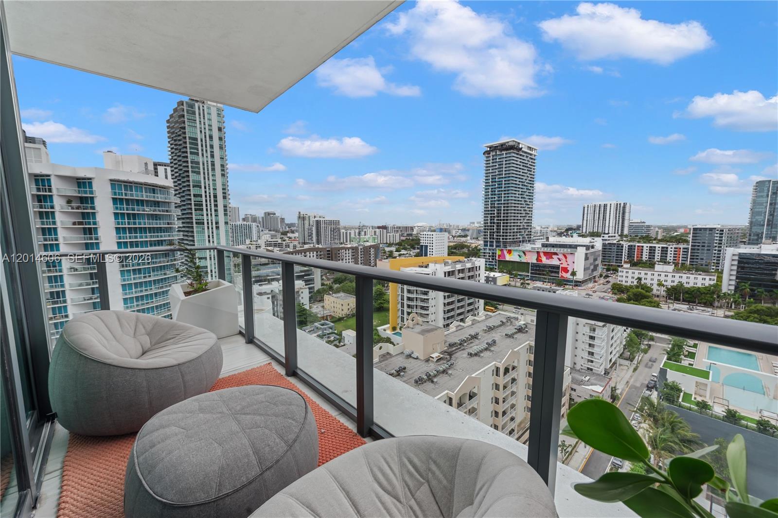 GRAN PARAISO CONDO - Residential