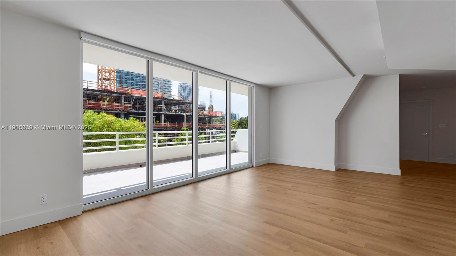 The Hamilton - Residential Lease