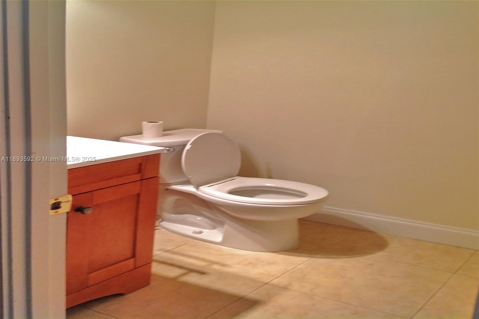 TOWERS OF OCEANVIEW EAST - Residential Lease
