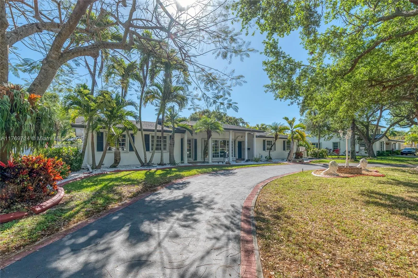 Palmetto Bay, Florida 33157, United States, 3 Bedrooms Bedrooms, ,2 BathroomsBathrooms,Residential,Active,95259