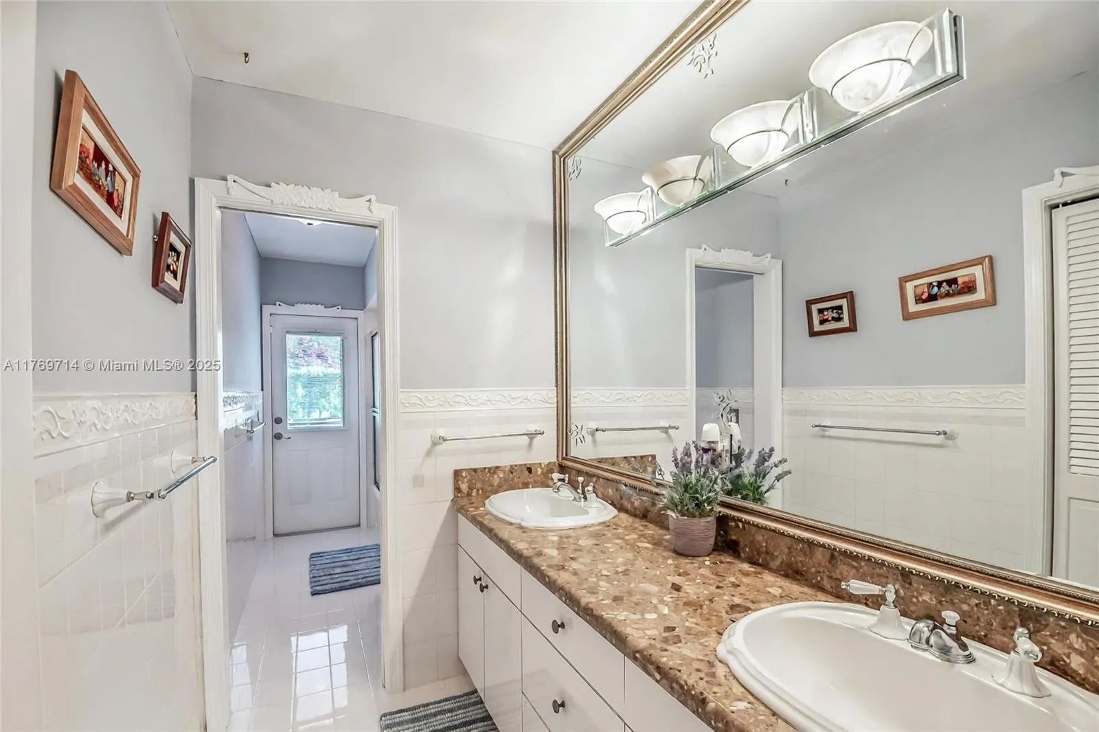 Palmetto Bay, Florida 33157, United States, 3 Bedrooms Bedrooms, ,2 BathroomsBathrooms,Residential,Active,95259