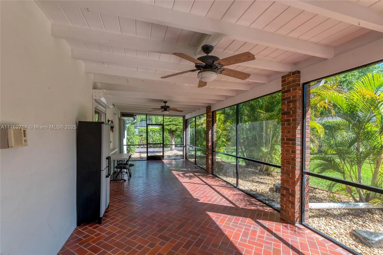 Palmetto Bay, Florida 33157, United States, 3 Bedrooms Bedrooms, ,2 BathroomsBathrooms,Residential,Active,95259