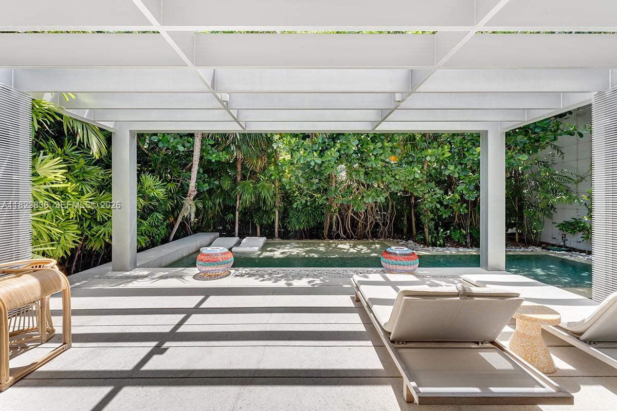 LA GORCE ISLAND - Residential