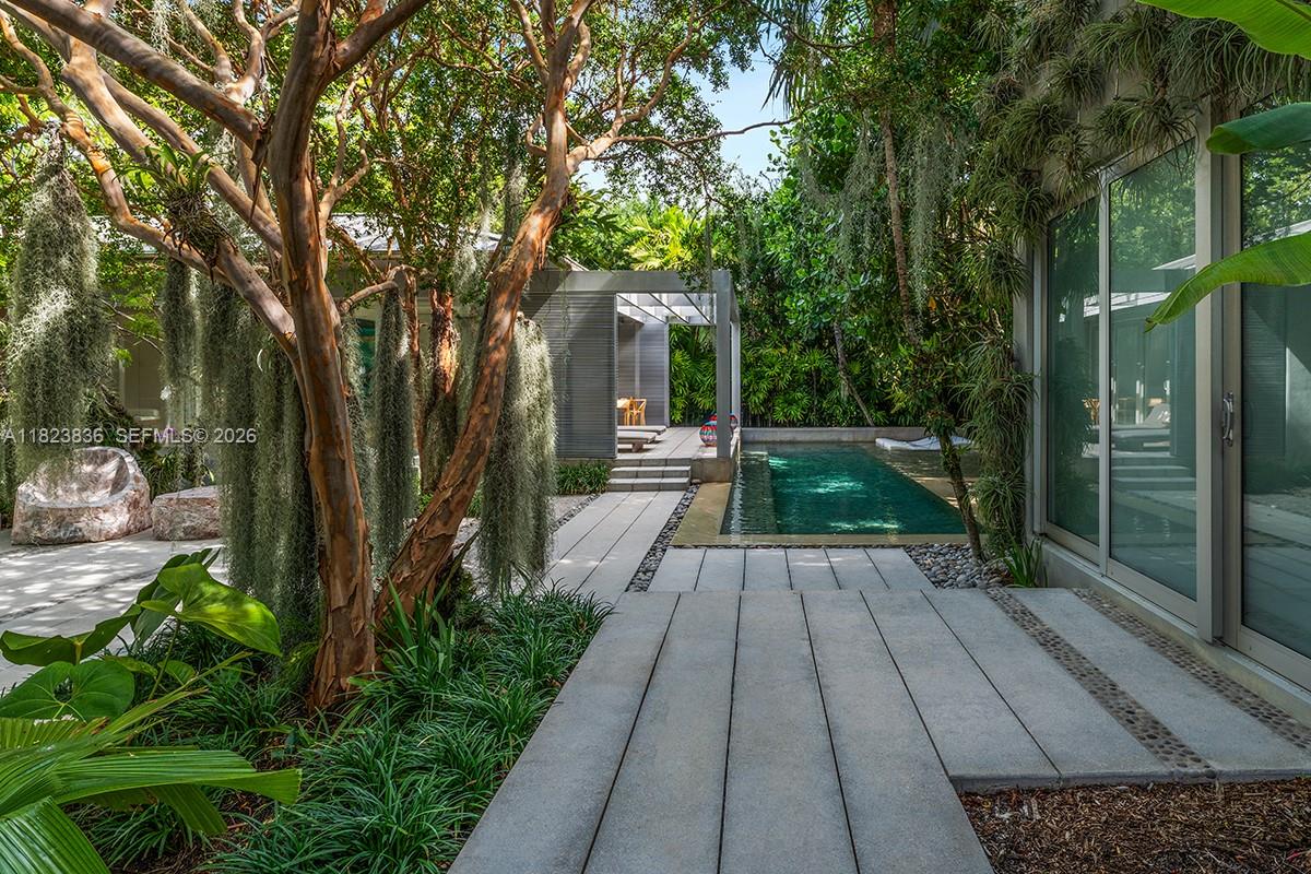 LA GORCE ISLAND - Residential