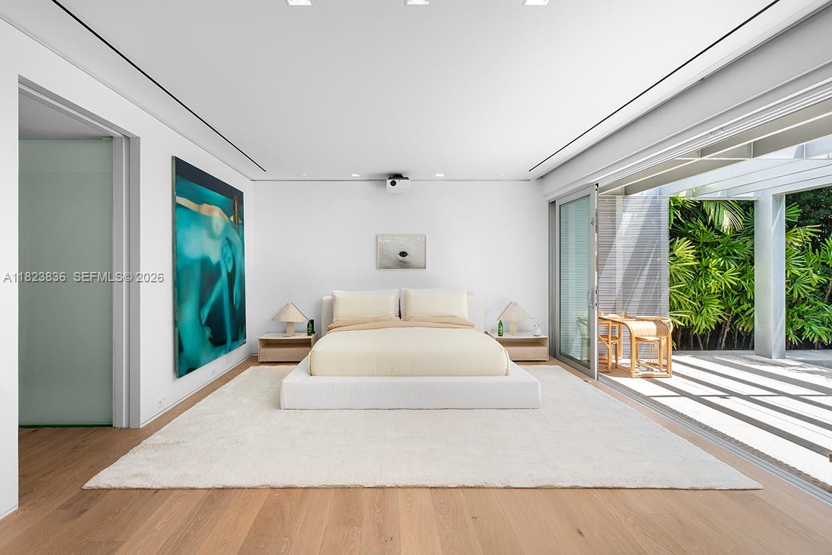 LA GORCE ISLAND - Residential