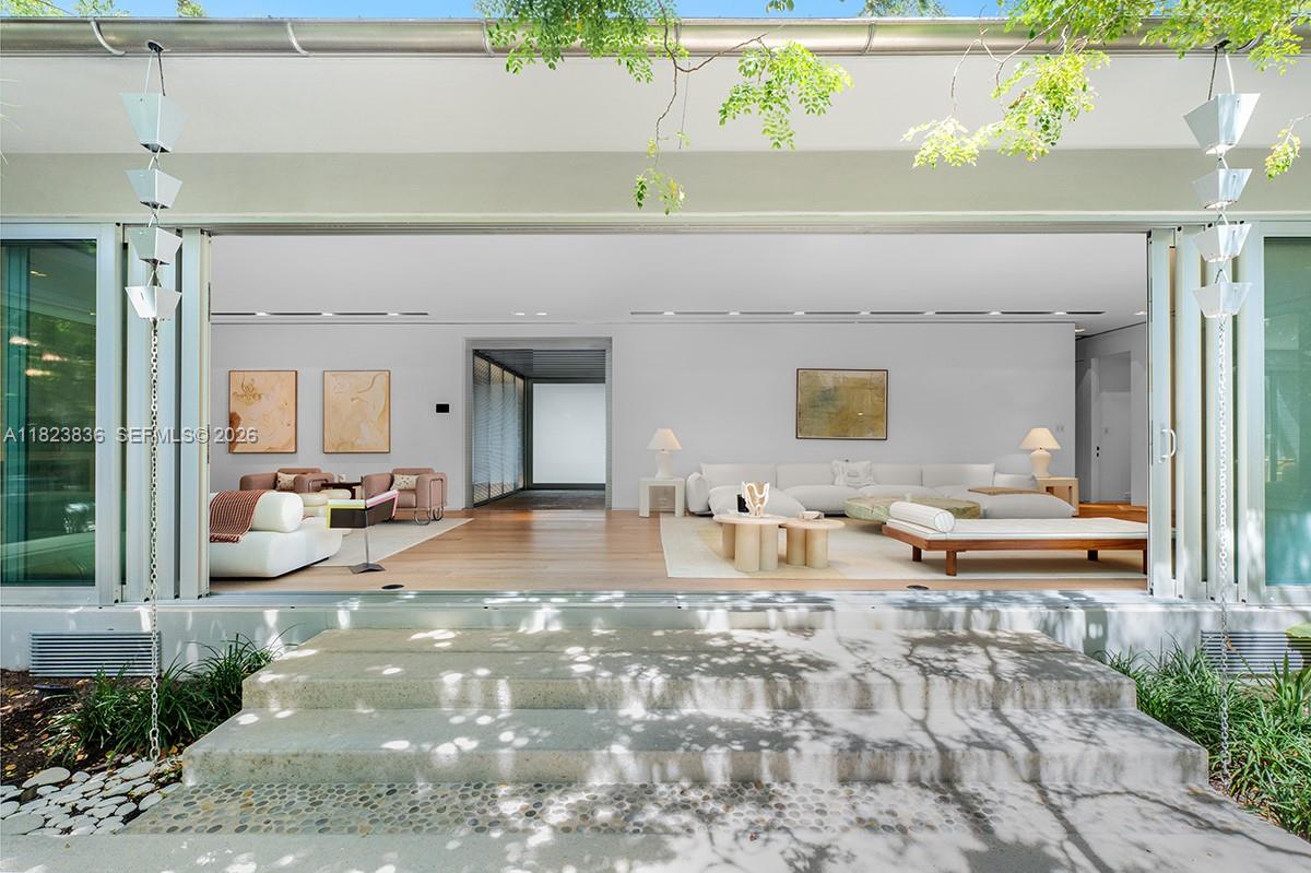 LA GORCE ISLAND - Residential