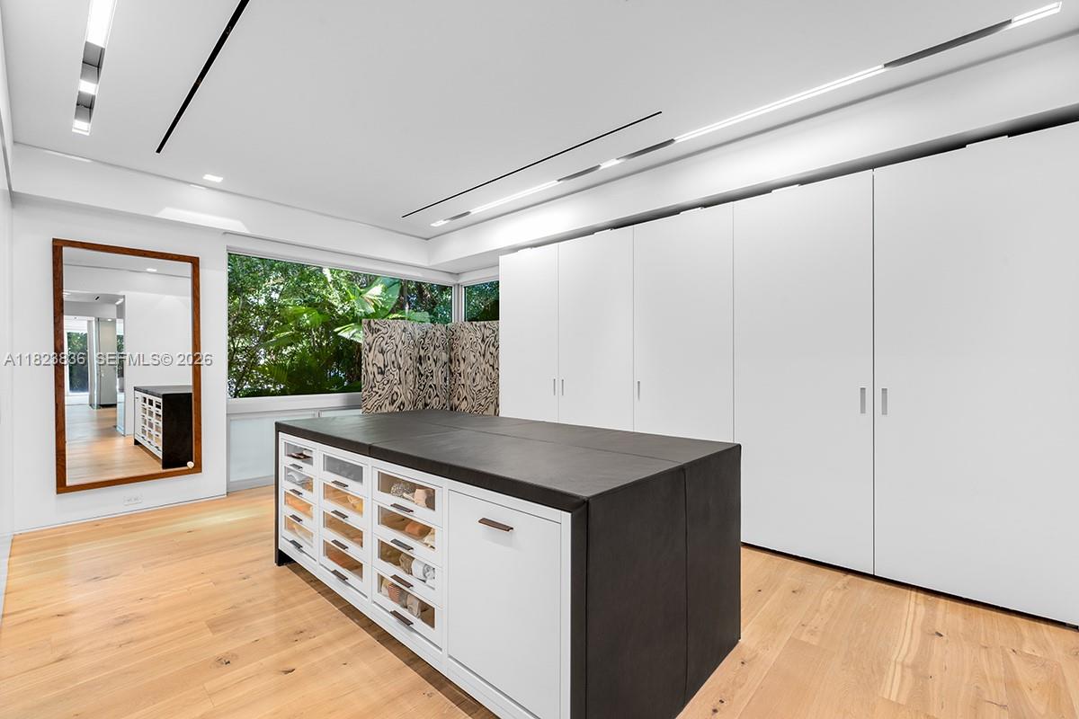 LA GORCE ISLAND - Residential