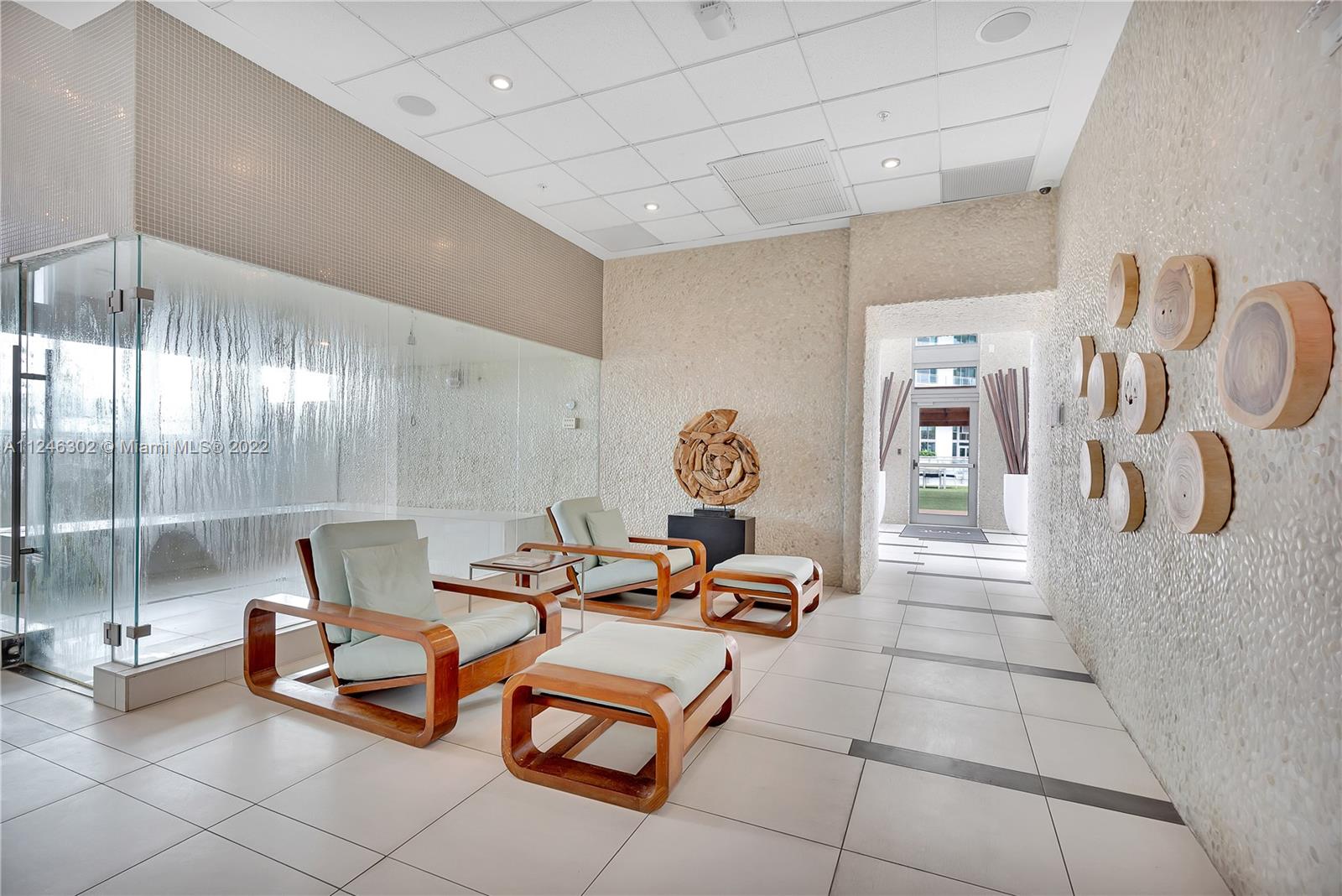 MINT CONDO - Residential Lease