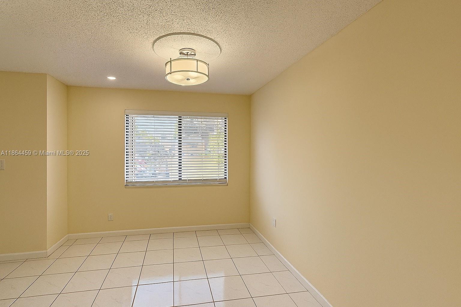 ORIOLE-MARGATE SEC TWO - Residential Lease