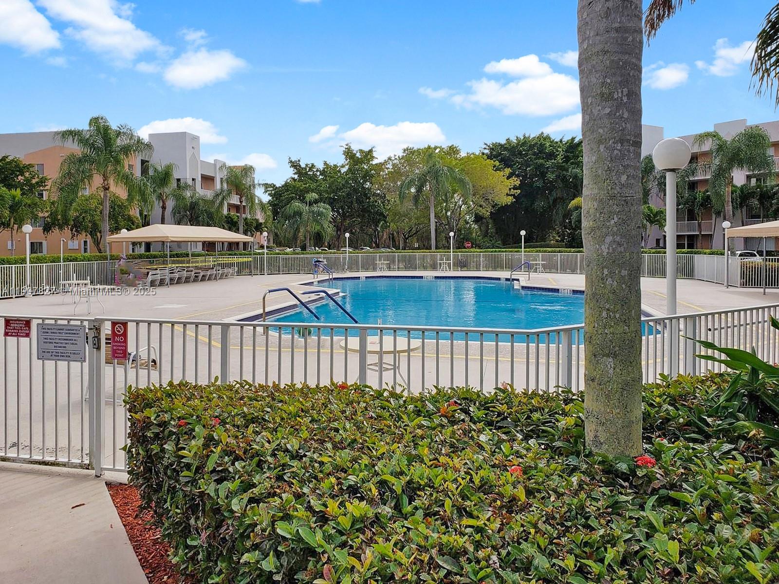 SUNRISE LAKES 203 CONDO - Residential