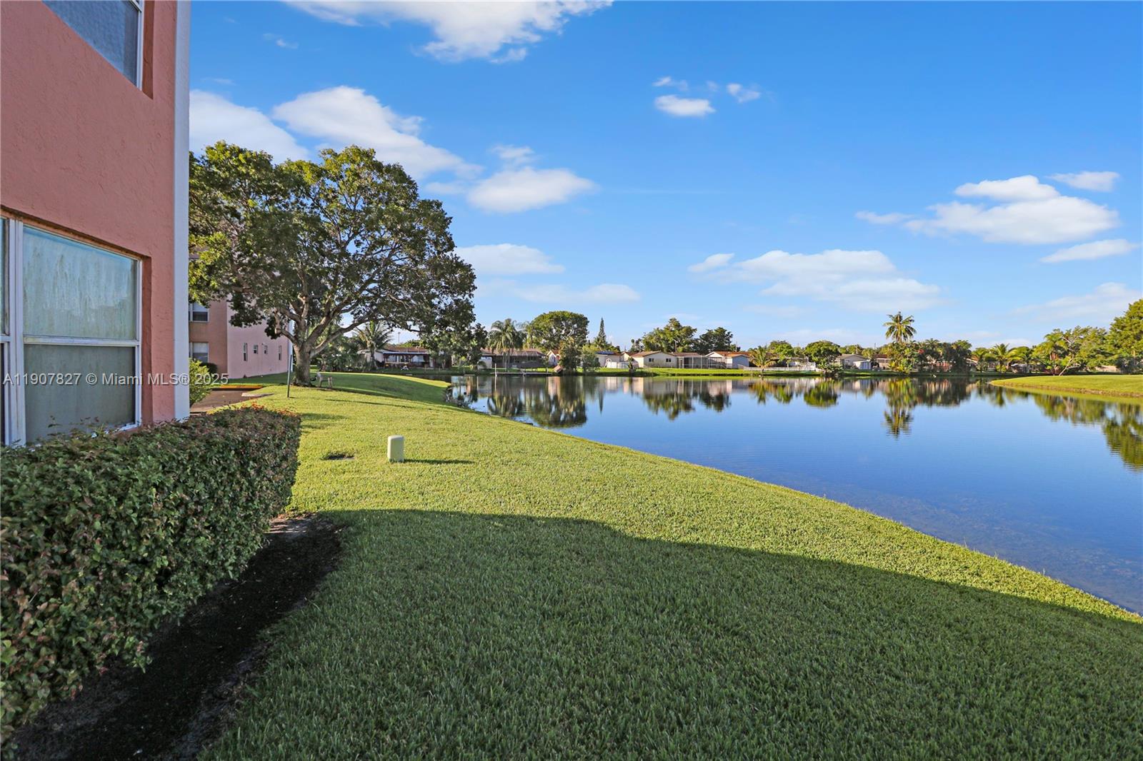SUNRISE LAKES 203 CONDO - Residential