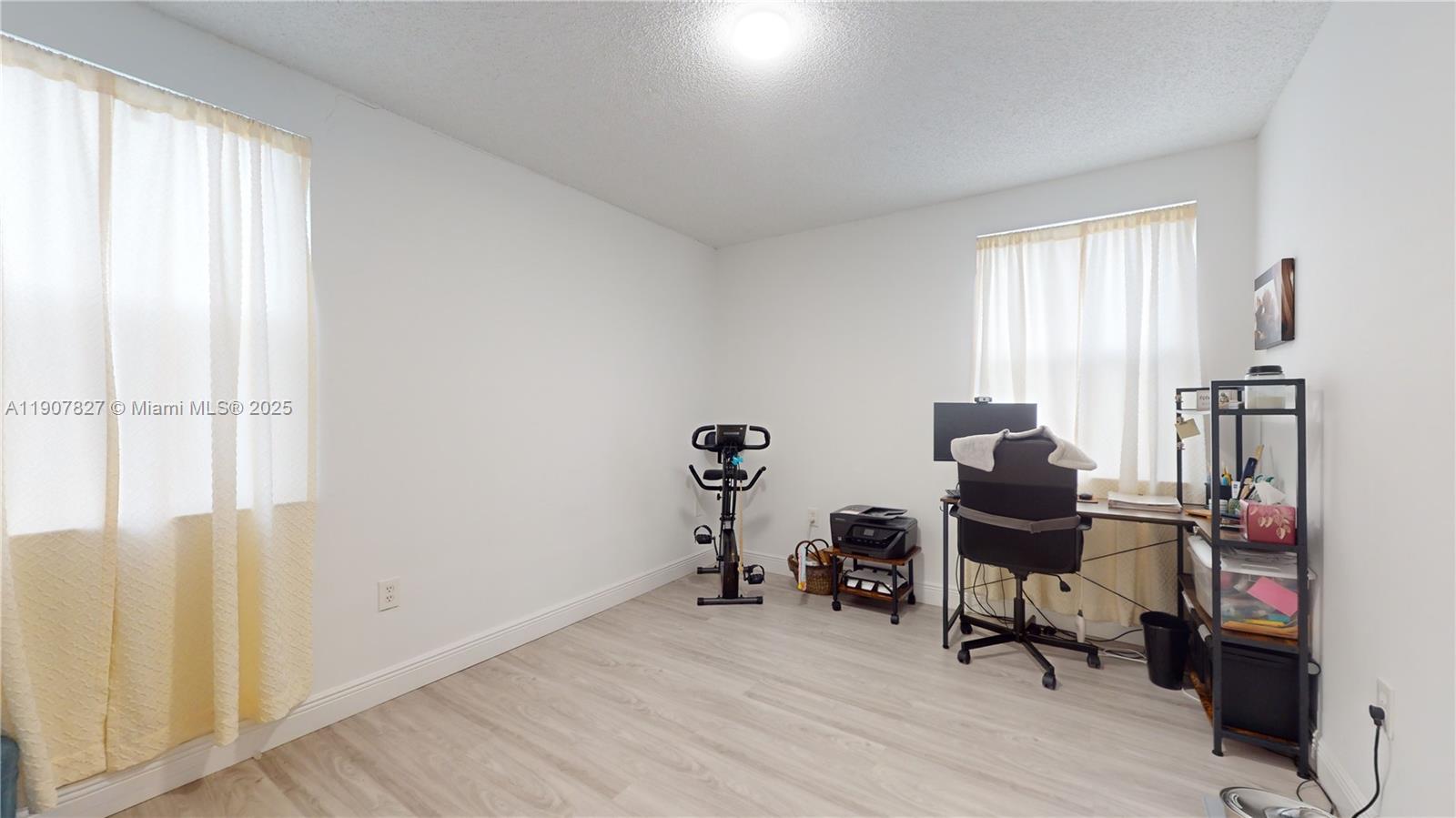 SUNRISE LAKES 203 CONDO - Residential