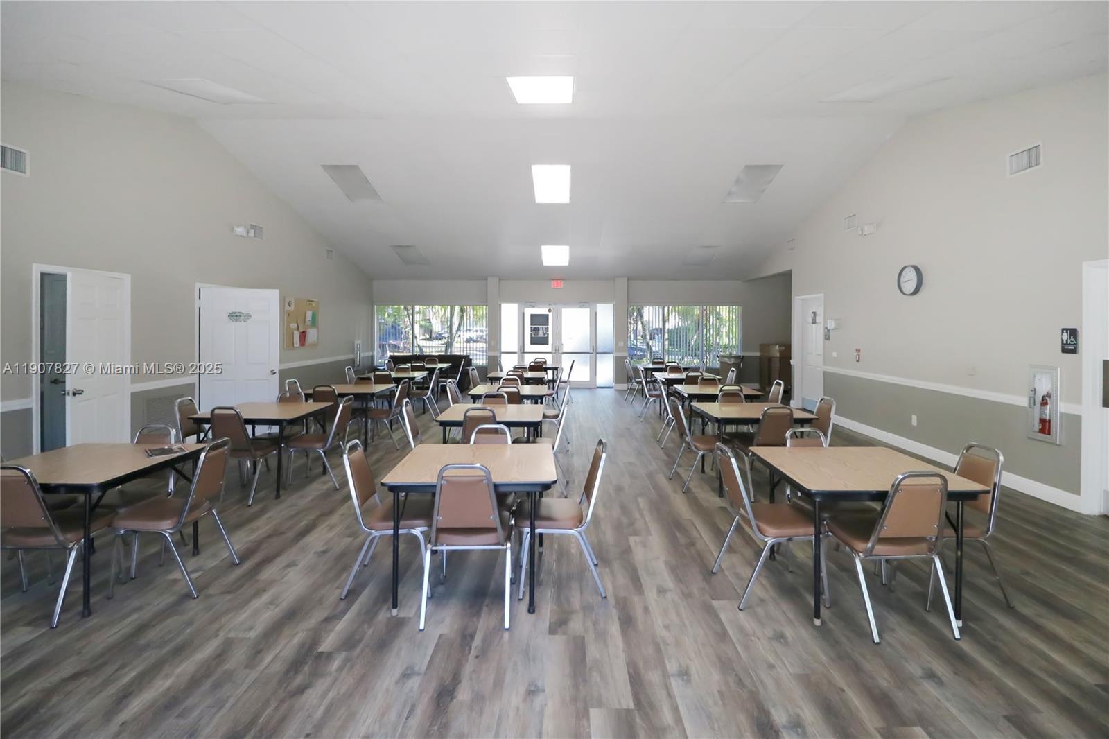 SUNRISE LAKES 203 CONDO - Residential