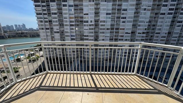 DEL PRADO MARINA - Residential Lease