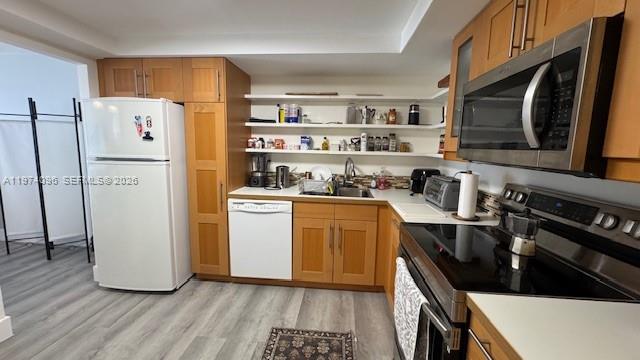 DEL PRADO MARINA - Residential Lease