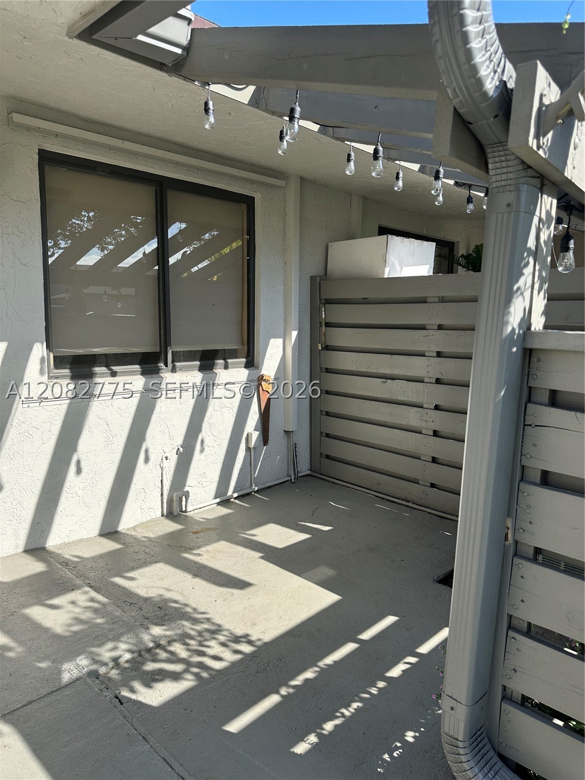 445 Lakeview Dr 1