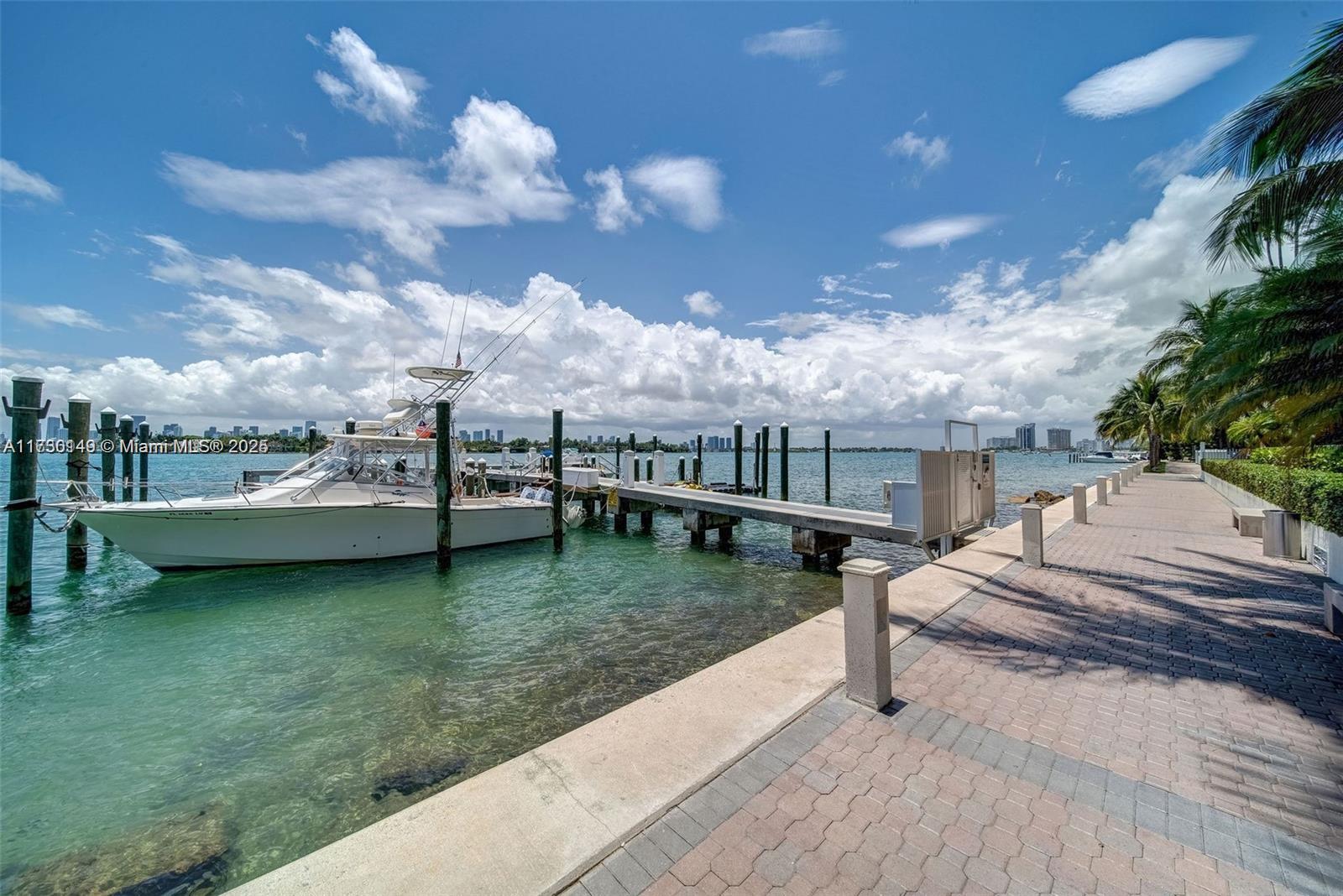 THE FLORIDIAN CONDO - Residential