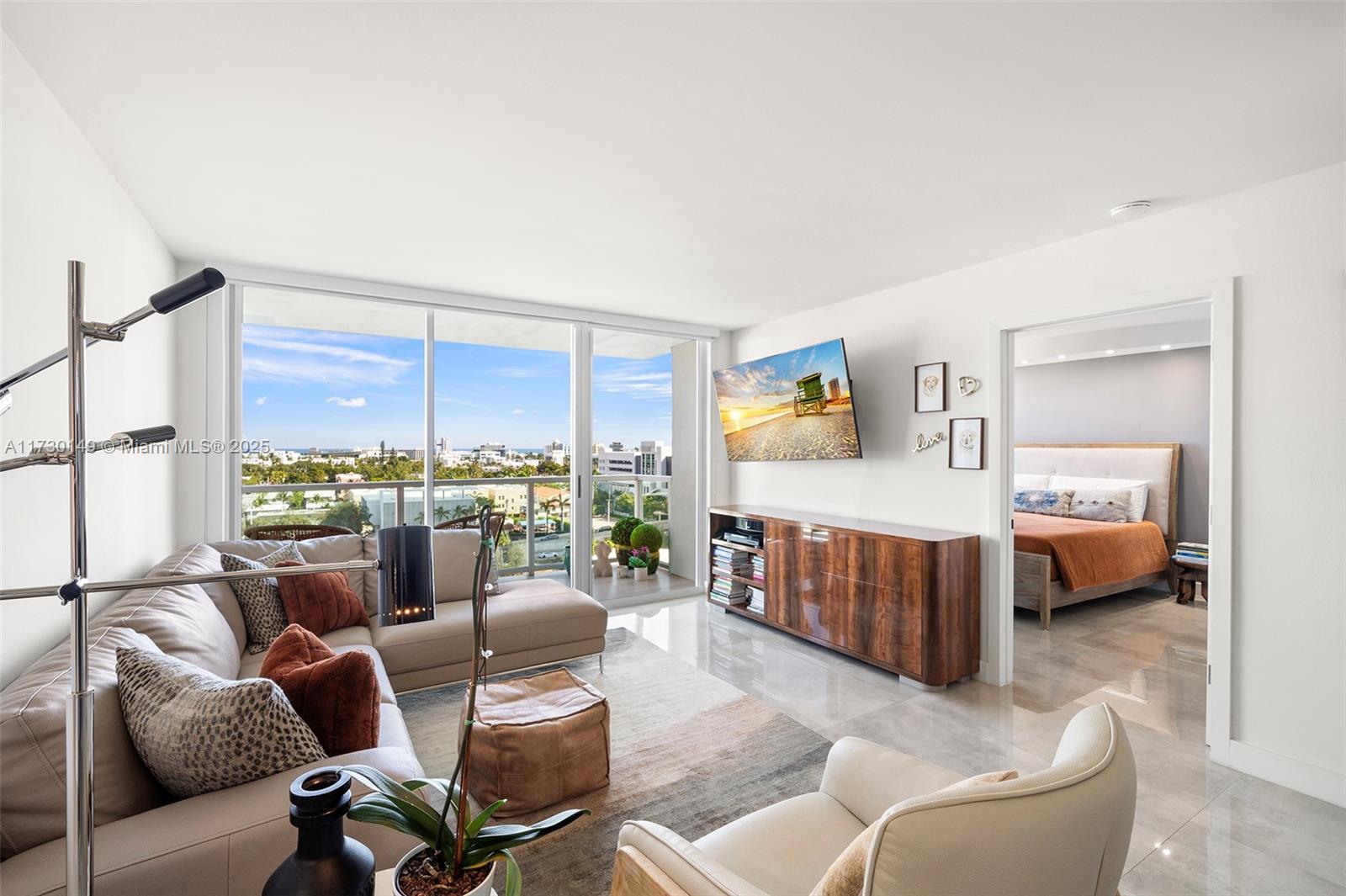 650 West Ave 1004