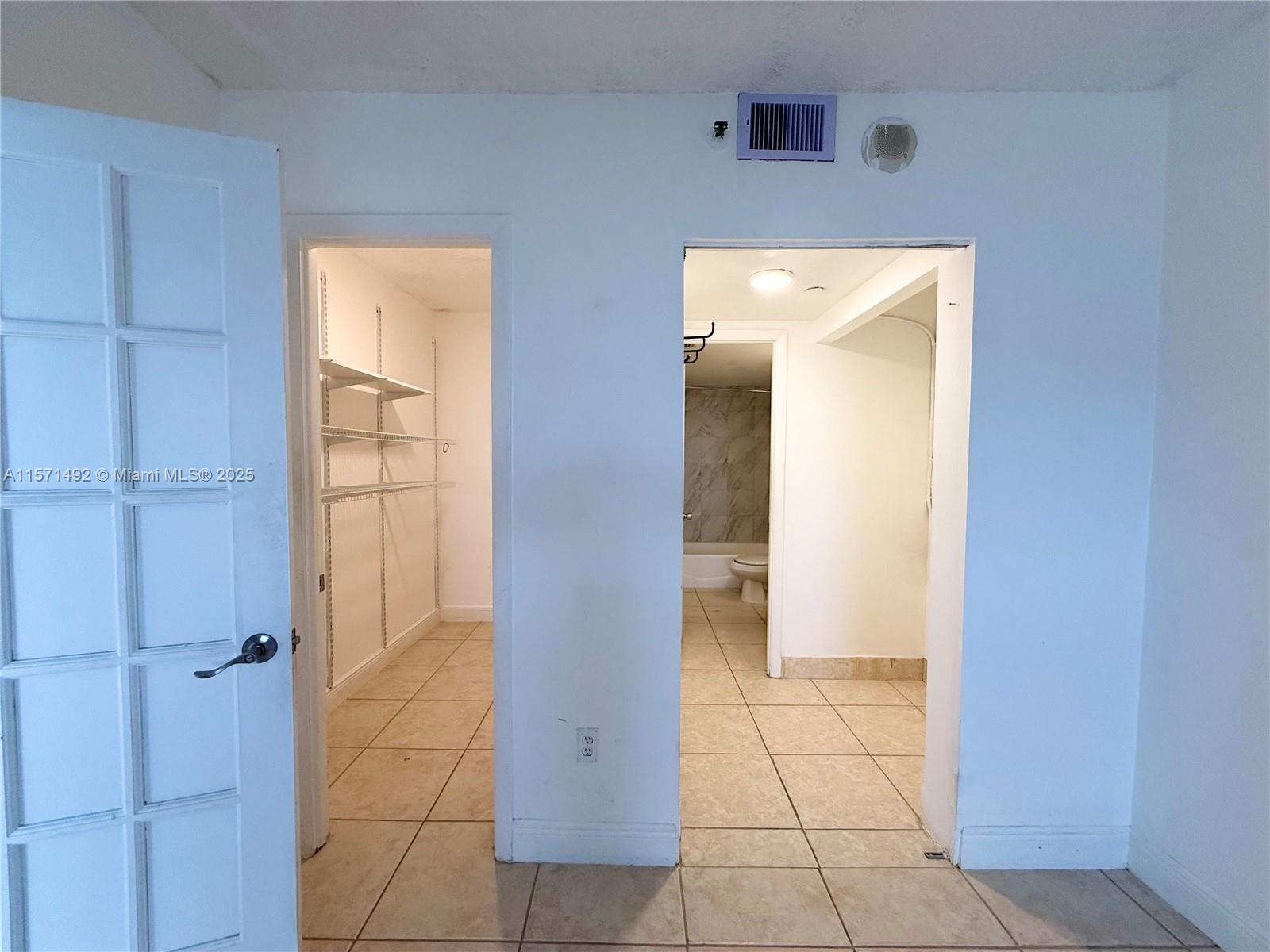 GREENWICH PH I CONDO - Residential