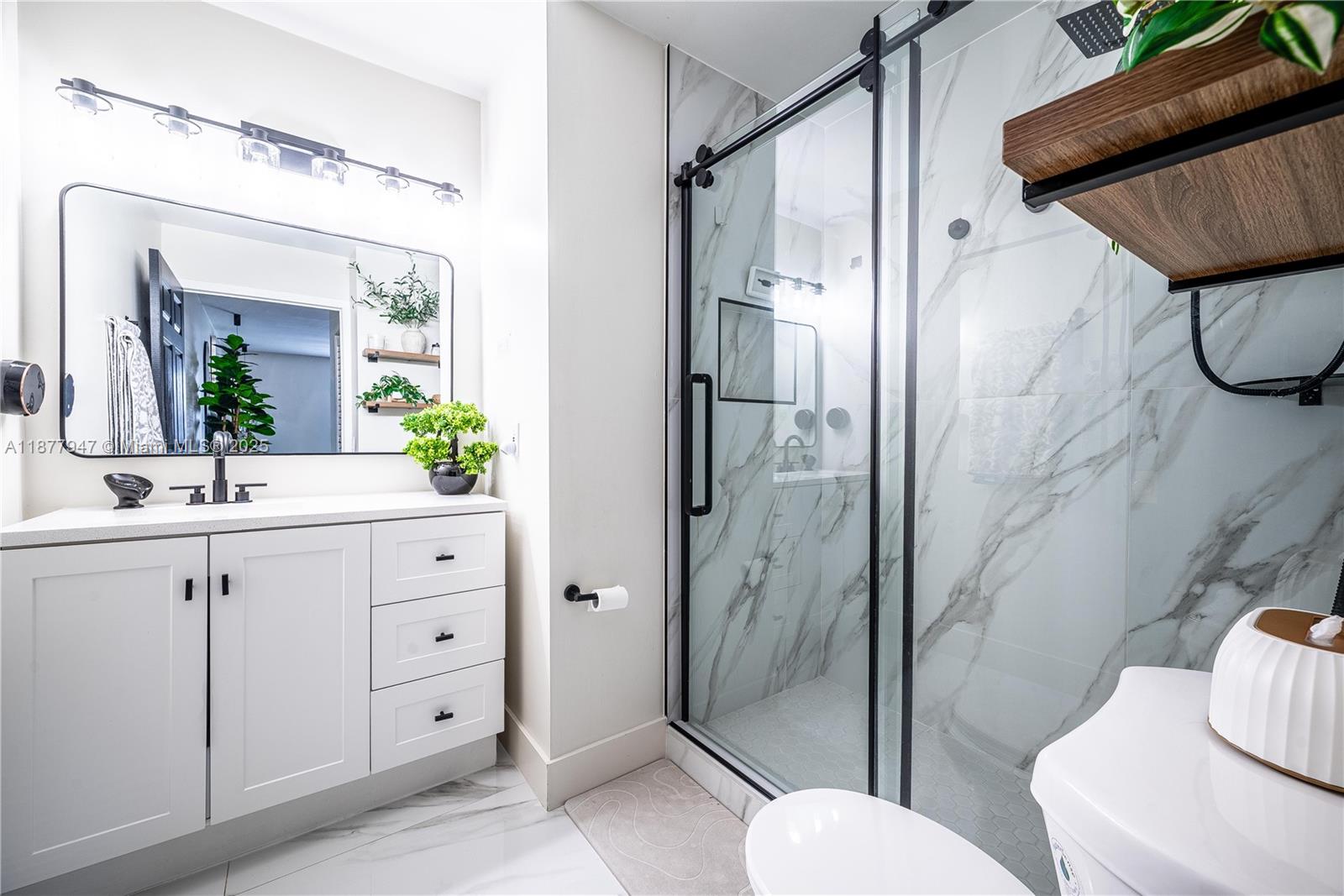 PUERTO BELLO CONDO NO 3 - Residential