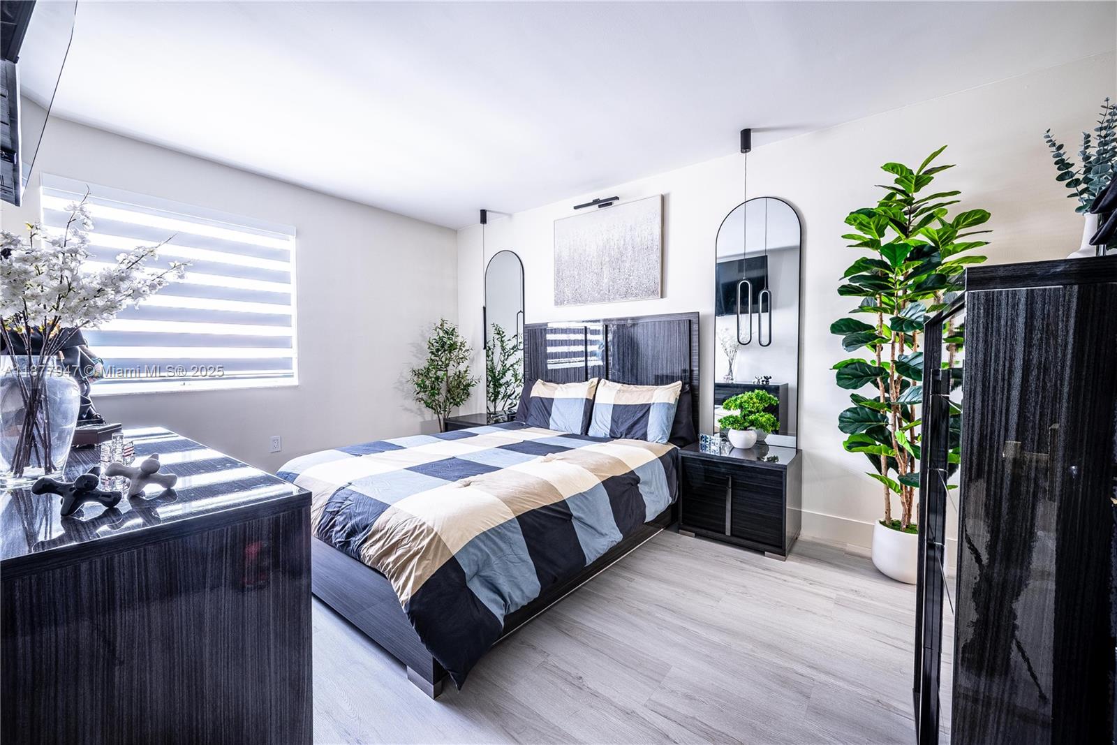 PUERTO BELLO CONDO NO 3 - Residential