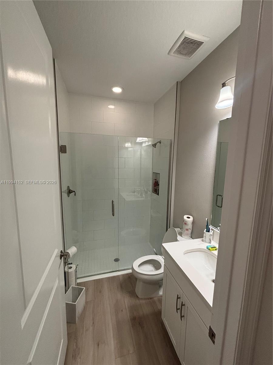 NORTH RIVER RANCH PH IC & - Residential