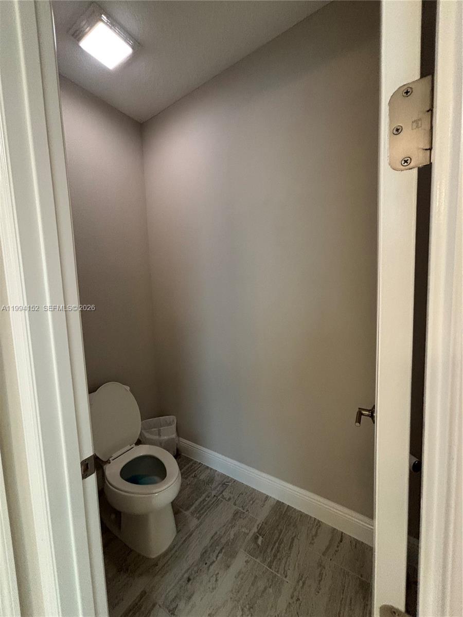 NORTH RIVER RANCH PH IC & - Residential