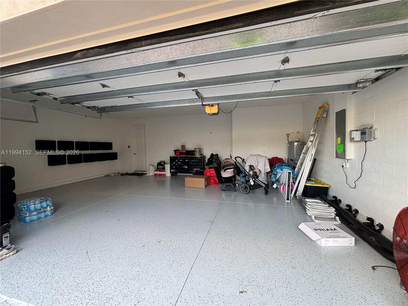 NORTH RIVER RANCH PH IC & - Residential