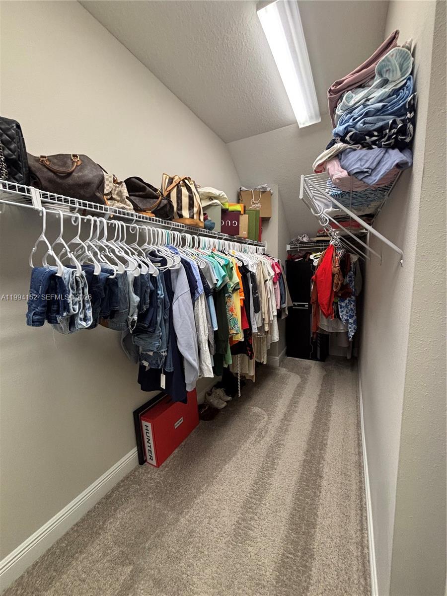 NORTH RIVER RANCH PH IC & - Residential