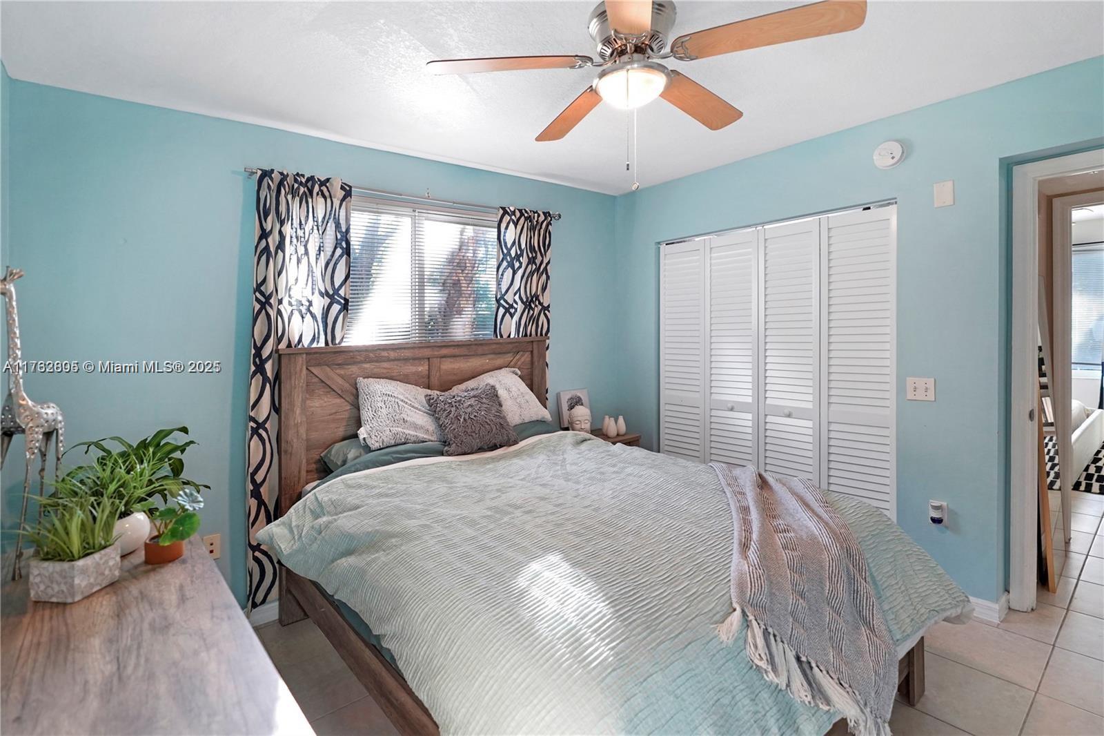 VILLA DEL SOL CONDO - Residential