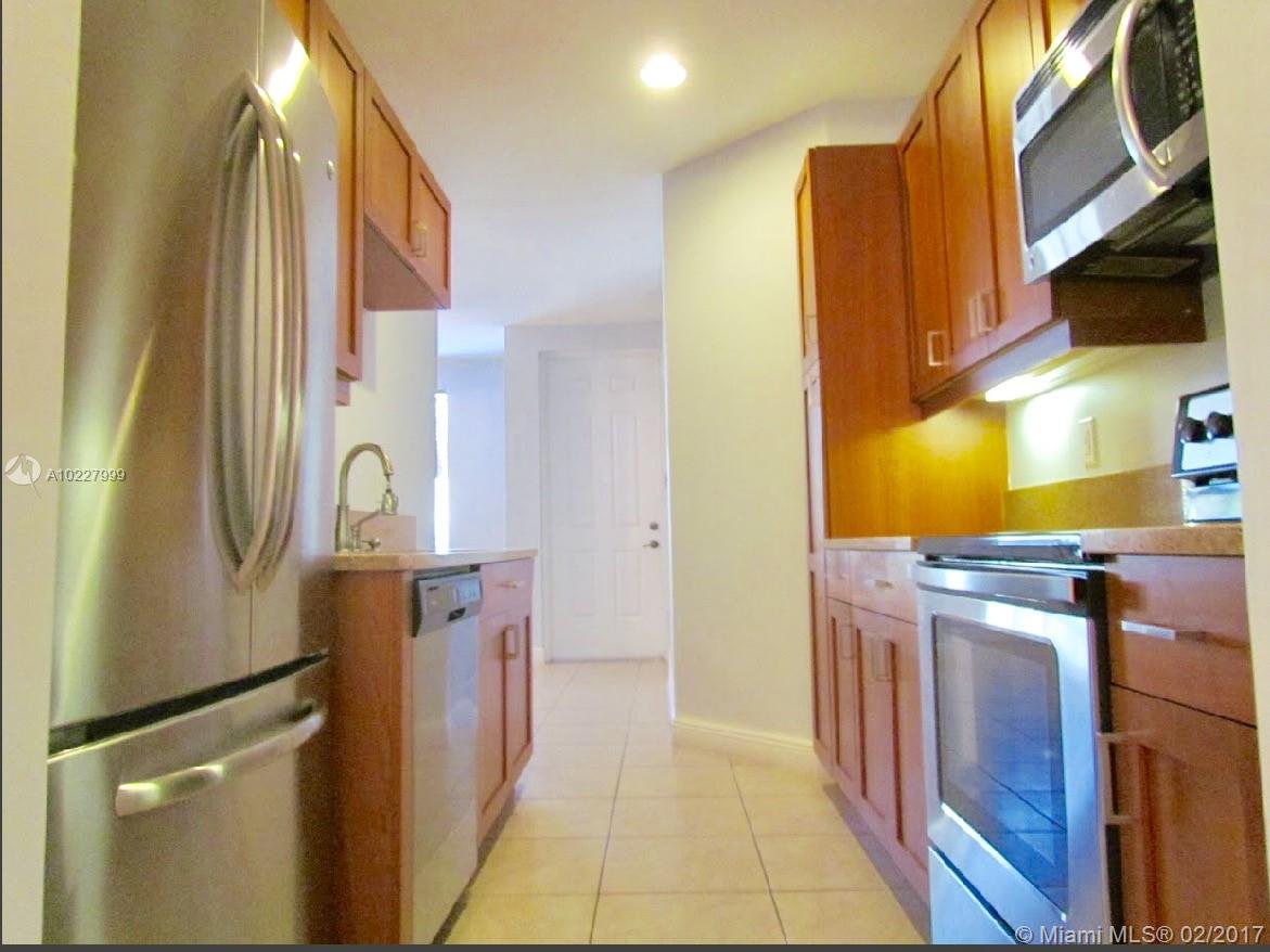 VILLAGE AT SAILBOAT BEND - Residential Lease