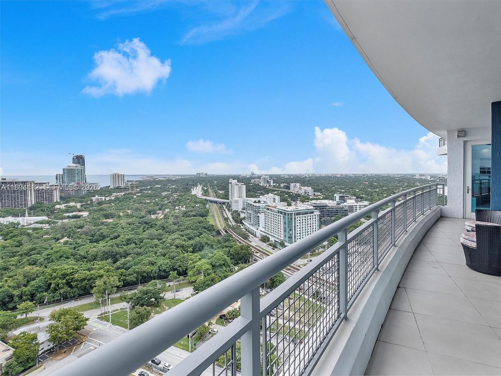 INFINITY AT BRICKELL CONDO - Residential
