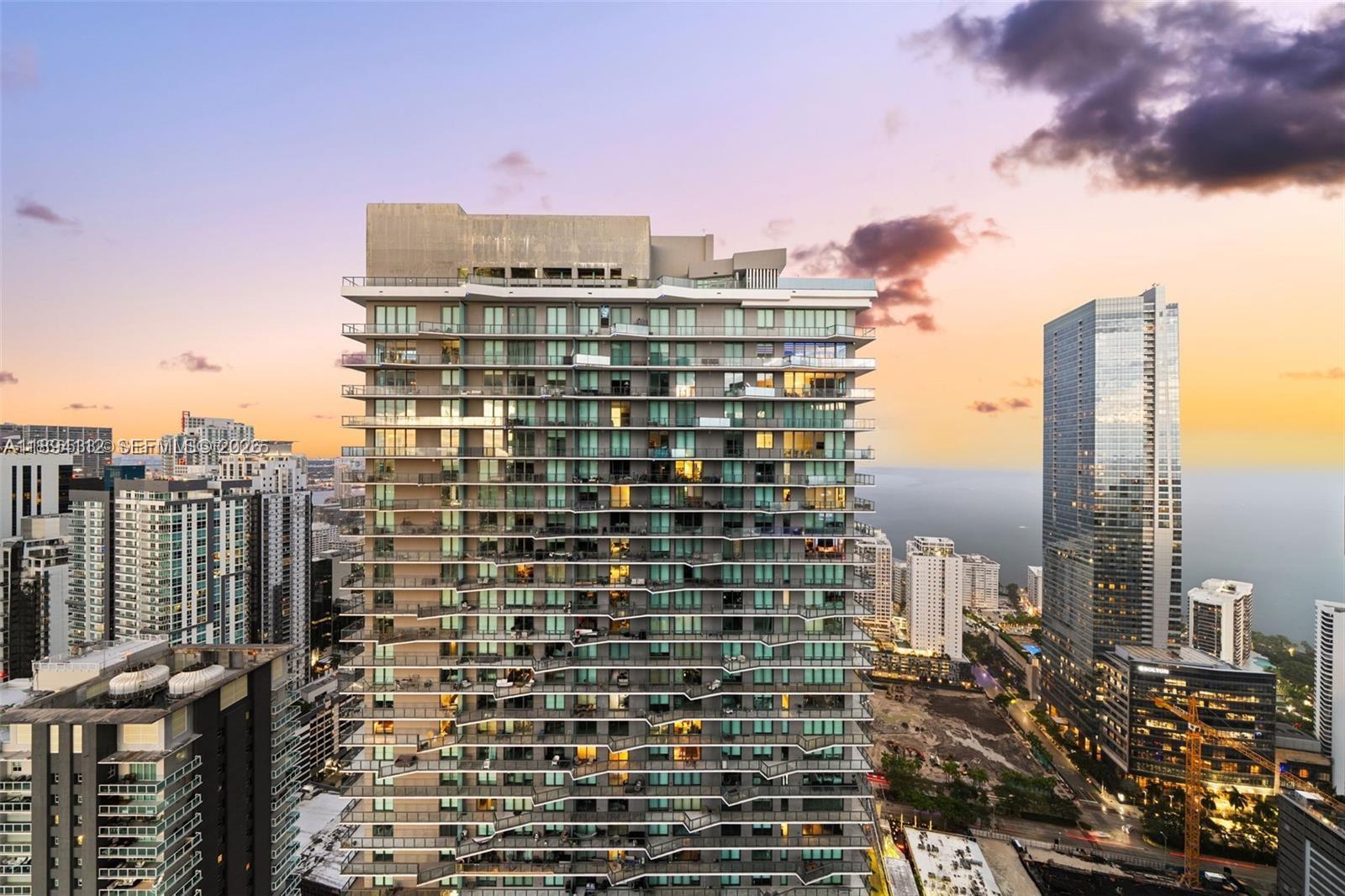 INFINITY AT BRICKELL CONDO - Residential