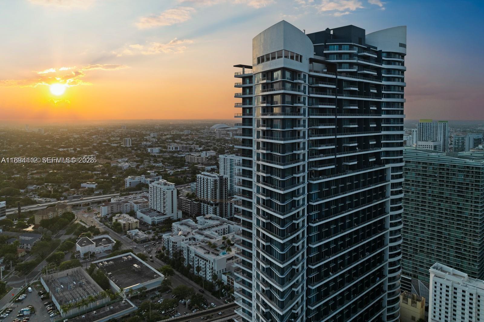 INFINITY AT BRICKELL CONDO - Residential