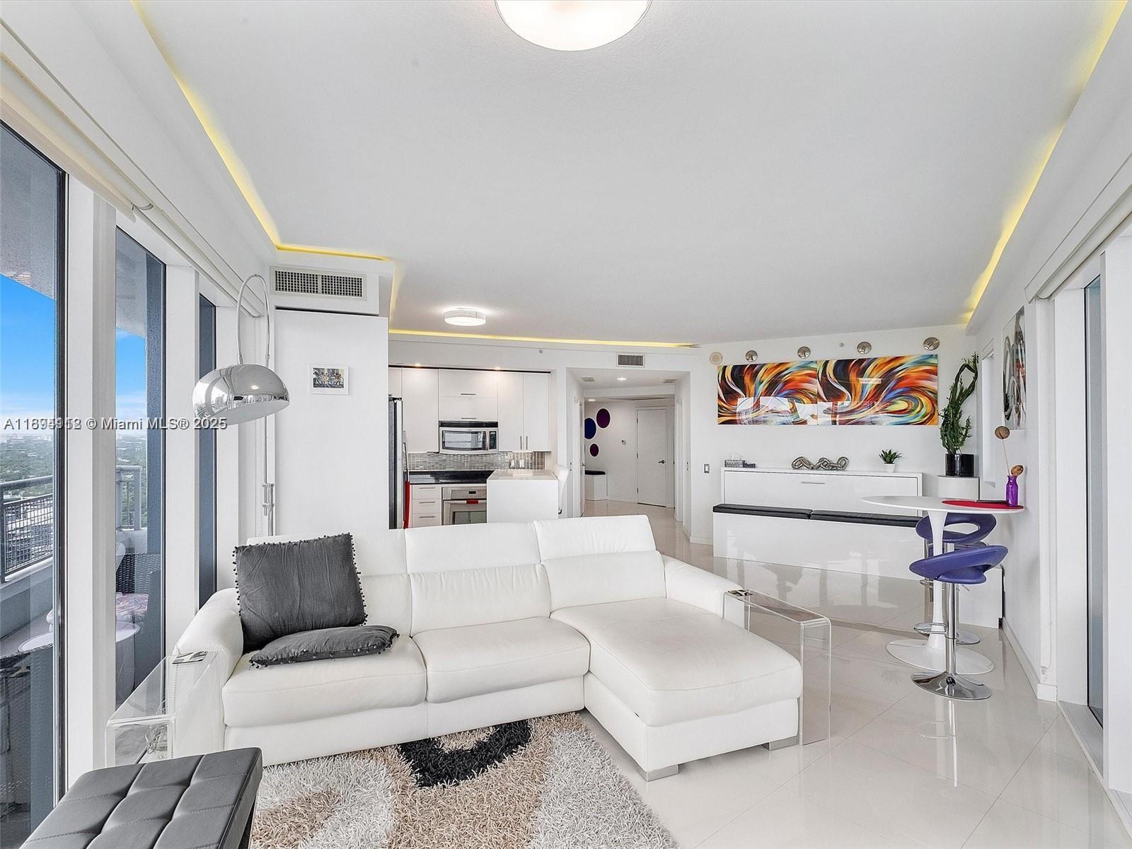INFINITY AT BRICKELL CONDO - Residential