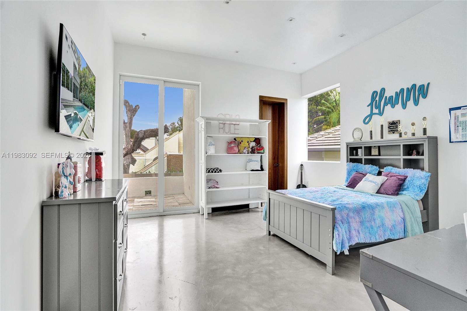 OAK HAMMOCK ESTATES - Residential