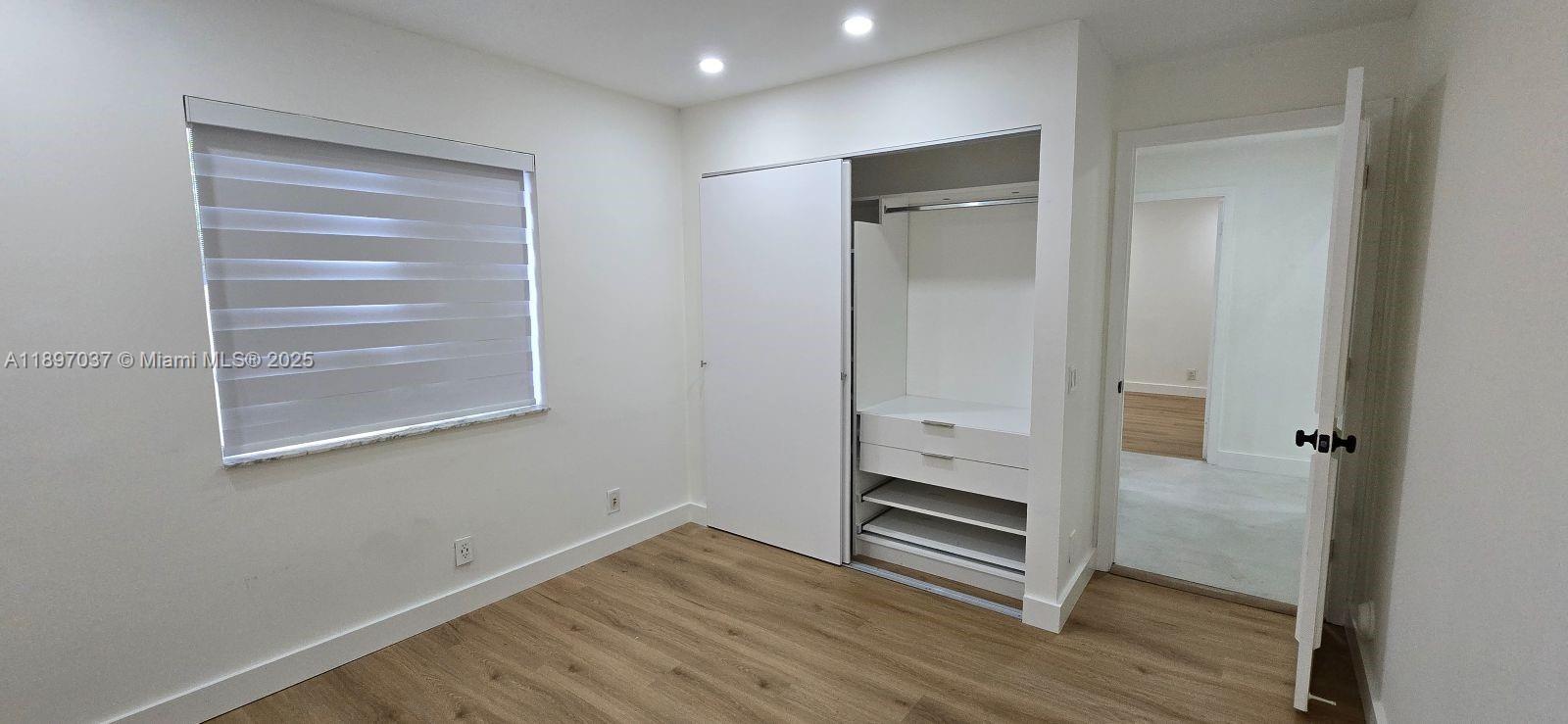 SECTORS 3 & 4 BOUNDARY PL - Residential Lease