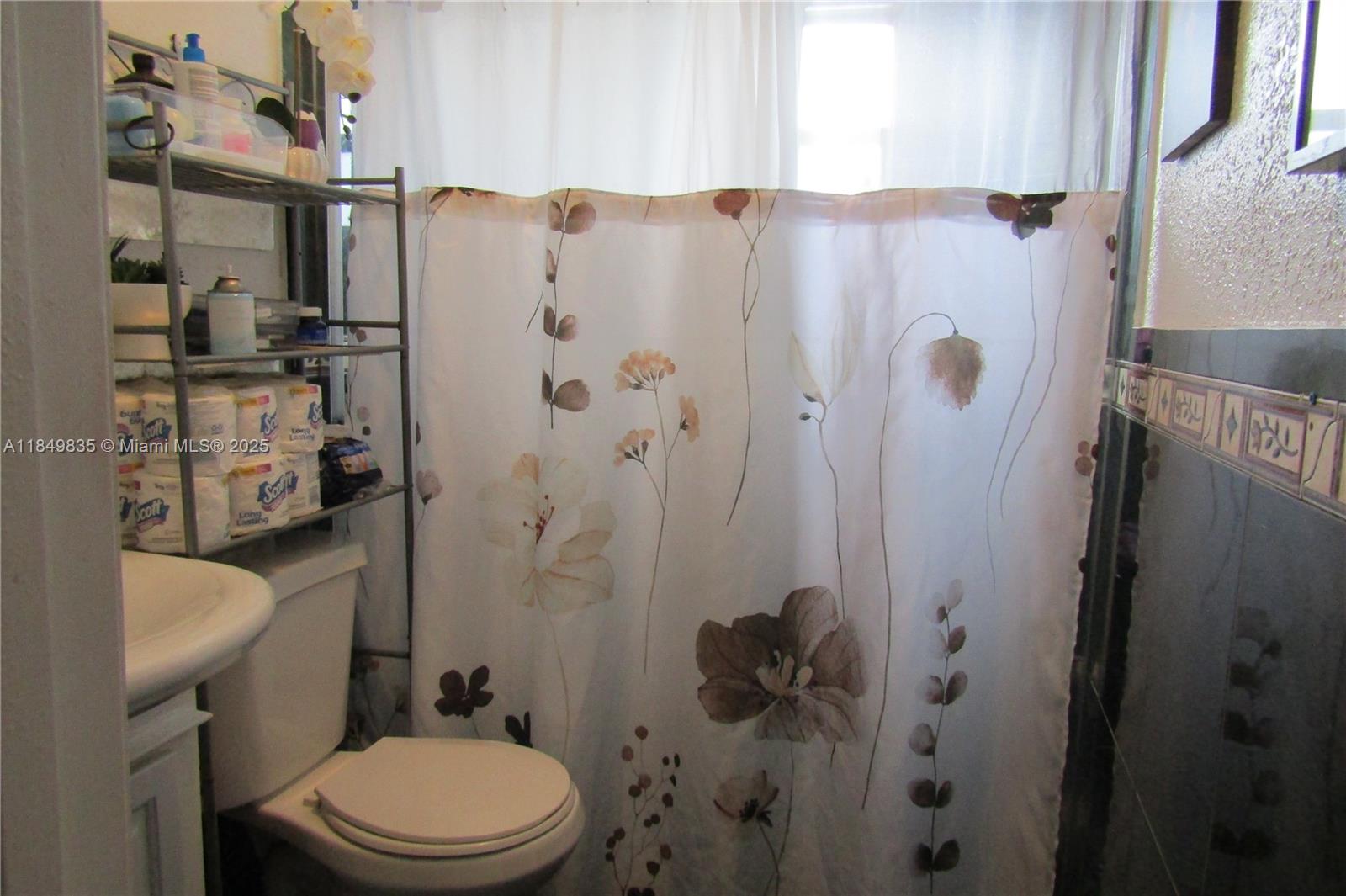 EVERGREEN LAWNS - Residential Income