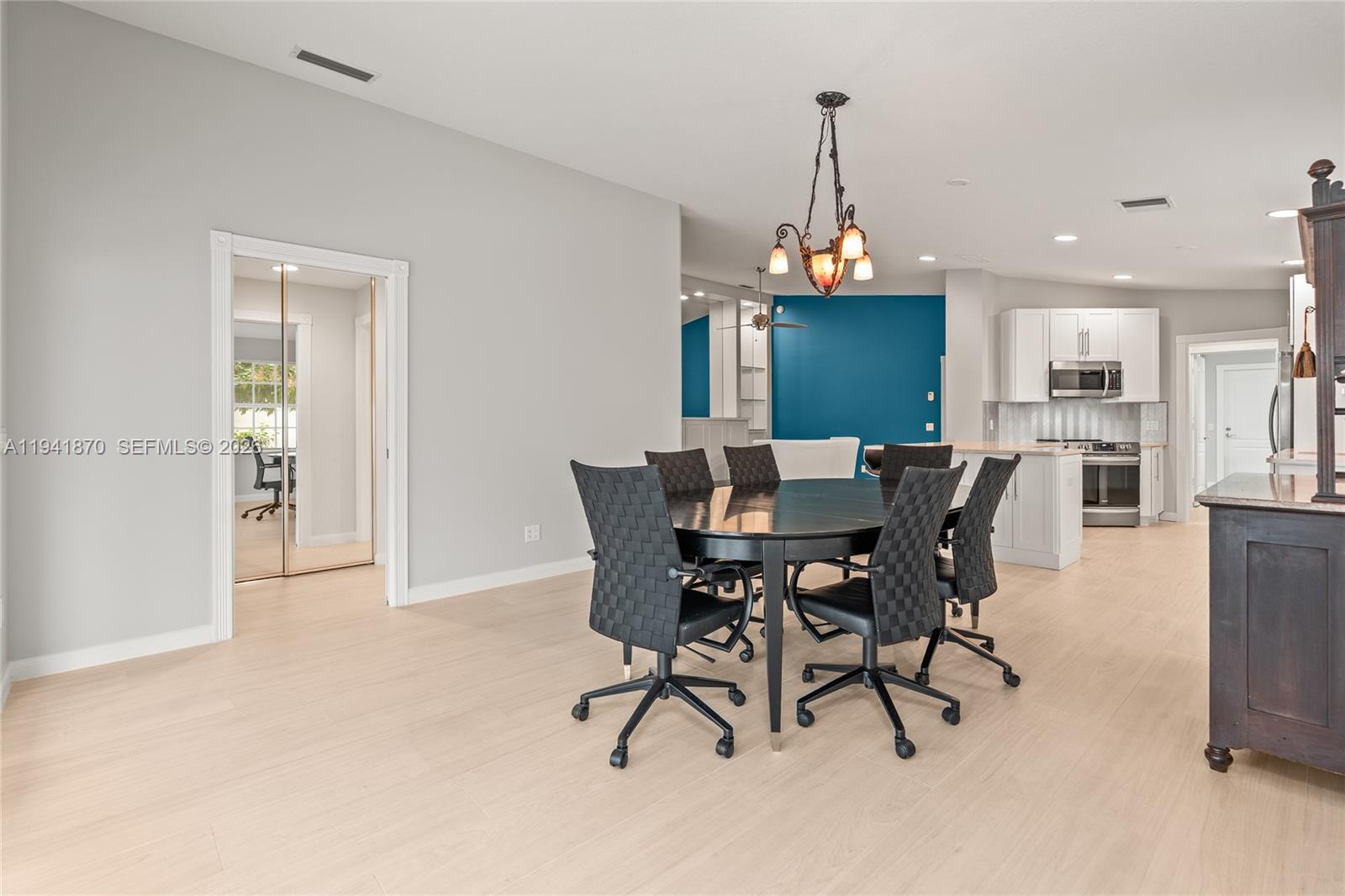 PARKSIDE AT MARTIN DOWNS - Residential