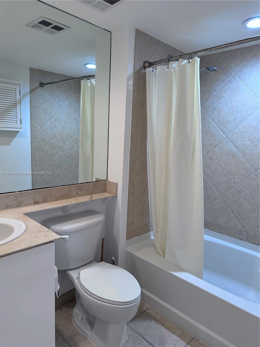 335 S Biscayne Blvd 1206