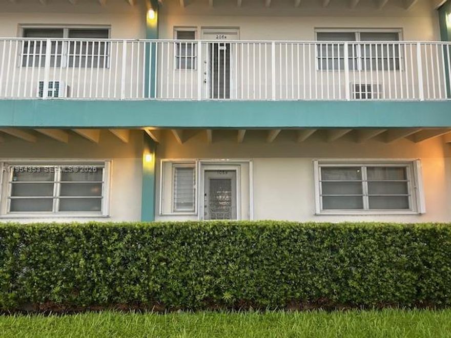 Beautiful & spacious  1/1 condo with water & city views with updated appliances. Walking distance from the beach with beautiful views from the back of the property. It has a great pool & club house with bay view. Call listing agent for appointment. MOVE in with just First month & Security Deposit, HURRY!